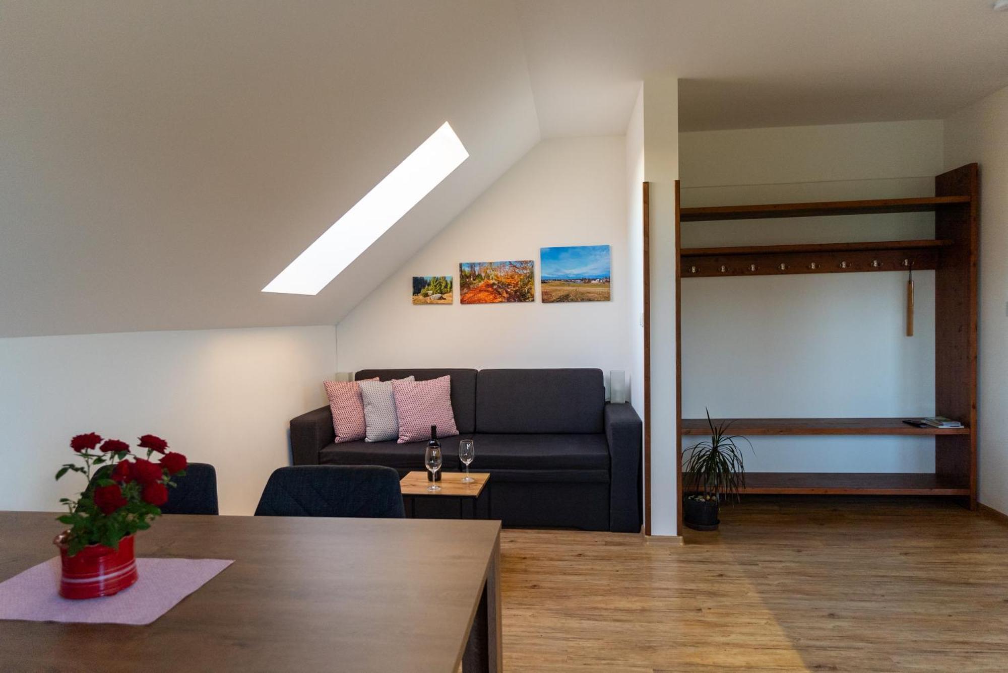 Apartmany Kohoutek A Slepicka V Novohradskych Horach Nové Hrady Exterior photo